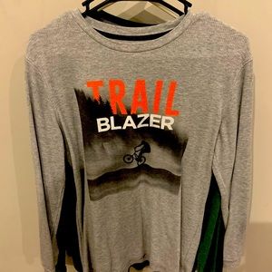 Old navy thermal shirt